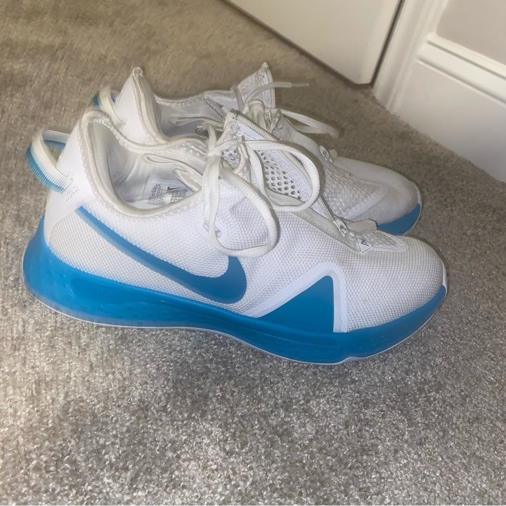 Nike PG 4’s